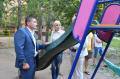 Депутат Вологодской городской Думы Алексей Коновалов принял участие в рейде по детским площадкам областной столицы.