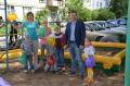Пять детских площадок было установлено в Вологде при содействии депутата Вологодской городской Думы Алексея Коновалова.