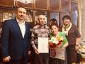 Депутаты Антон Седов и Светлана Разина поздравили супругов Шемякиных с 60-летием совместной жизни
