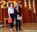Лучшего выпускника года назвали в городской школе № 33. Награду вручила депутат Вологодской городской Думы Елена Земчихина.