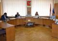 В городском парламенте состоялось внеочередное заседание комитета по экономической политике и муниципальной собственности.