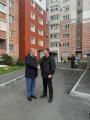 Заместитель председателя Гордумы Сергей Чуранов участвовал в приемке двора, вошедшего в программу ремонта – на Ленинградской, 150
